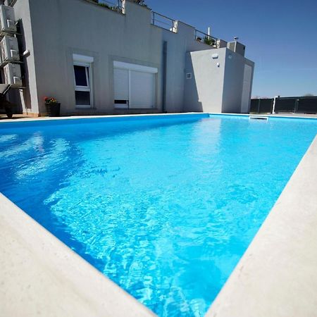 Apartments Lulic Zara Esterno foto